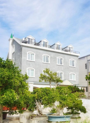 Гостиница Red Roof B&B  Jinhu